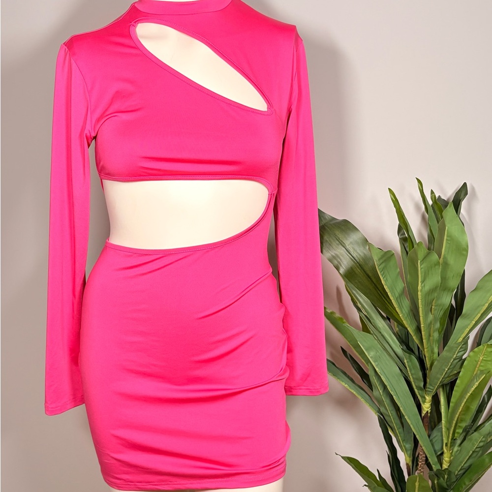 Elegant Fuchsia Cut-Out Long Sleeve Dress